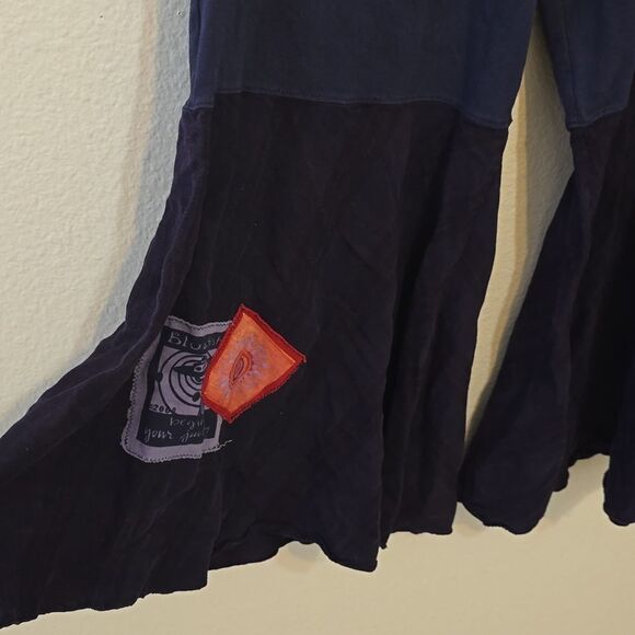 BLUE FISH RUFFLE BOTTOM VINTAGE PANTS SIZE 0 (FITS A 10 US) - Picture 2 of 12